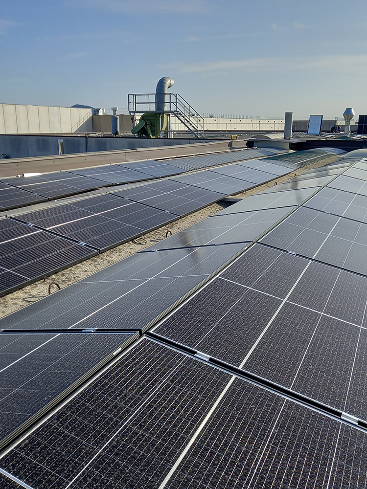 Pannelli fotovoltaici Solarplay Azienda Isolgomma